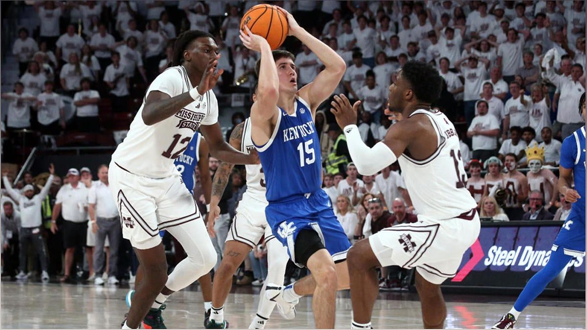 Kentucky Secures Last-Second Victory Against Mississippi State - 844234444